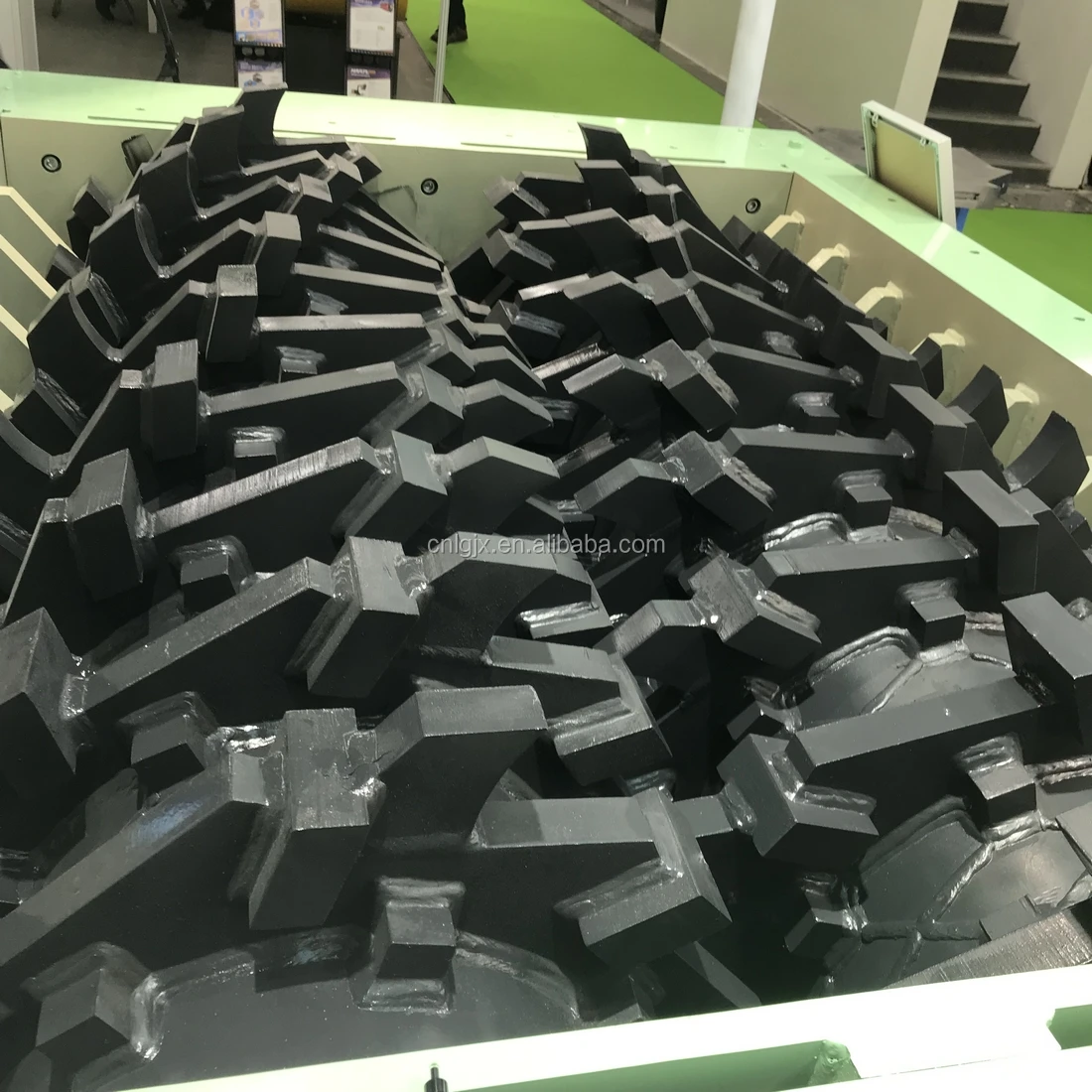 
Most popular double shaft wood shredder wood crusher machine for wood shred 