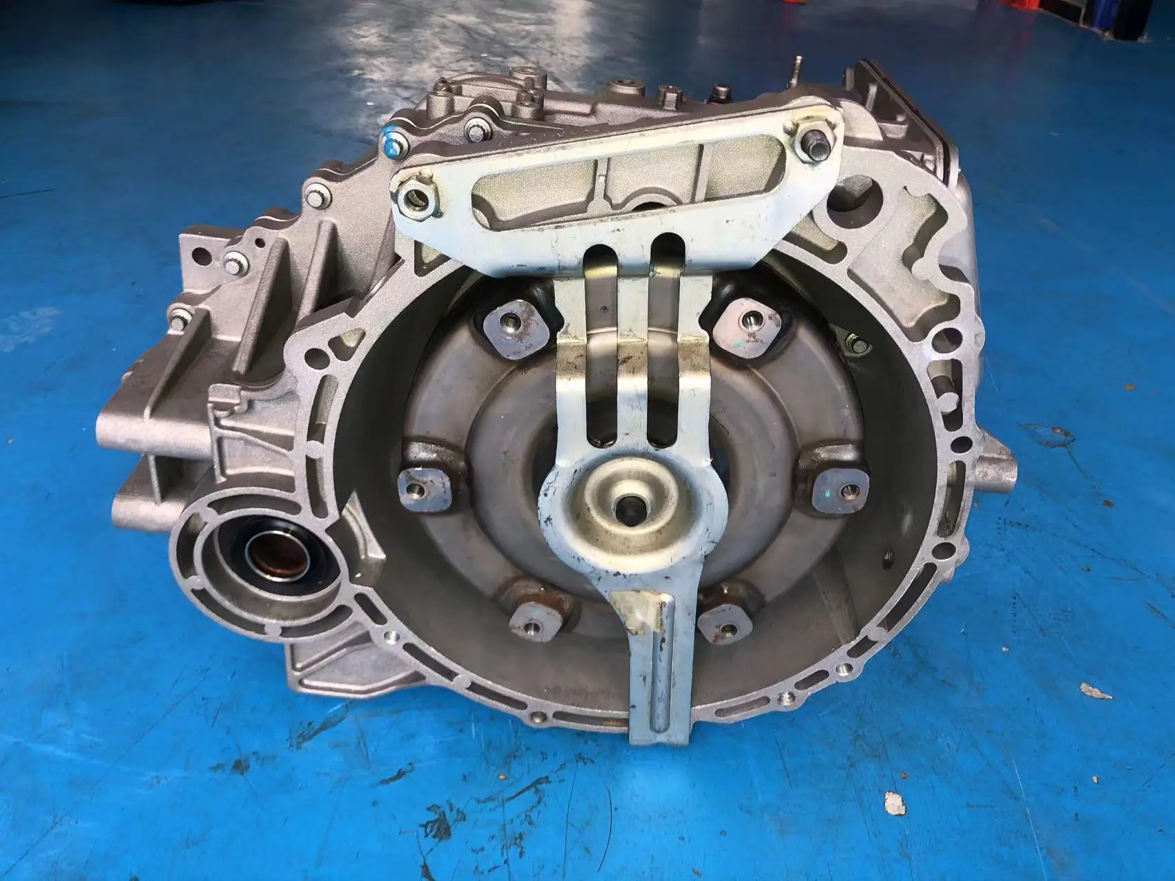 Refurbished good condition 3016007917 OE for Geely 2.0L 2.4L DSI575F6 M11 6-speed manual automatic transmission gearbox