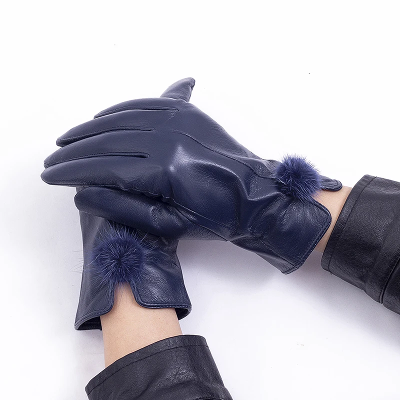 Top Quality Outdoor Hand Winter Car Driving Fur Ball Decor Leather Winter Gloves For Lady