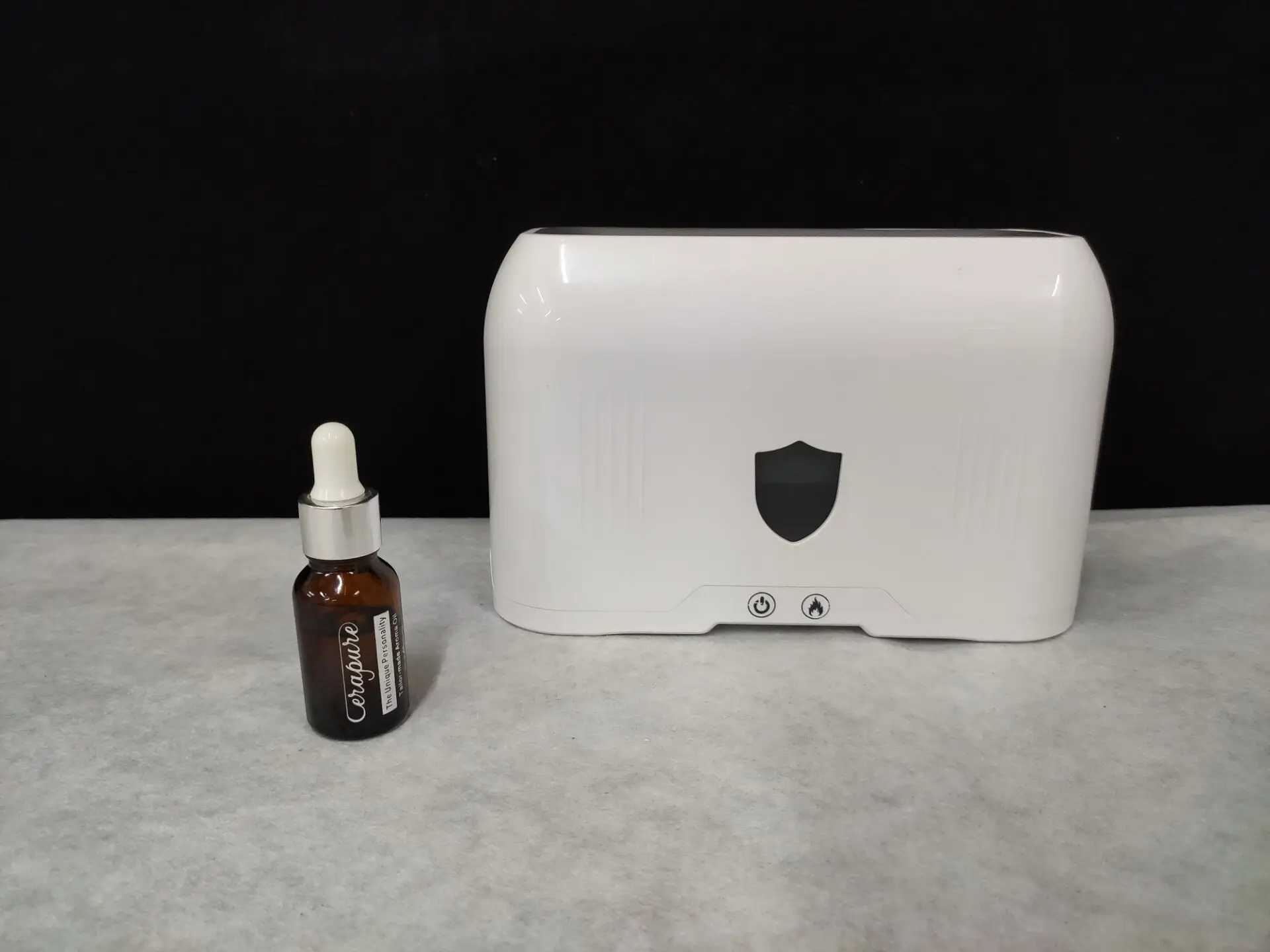 European style 200ml portable flame fragrance humidifier ultrasonic atomization spray diffuser