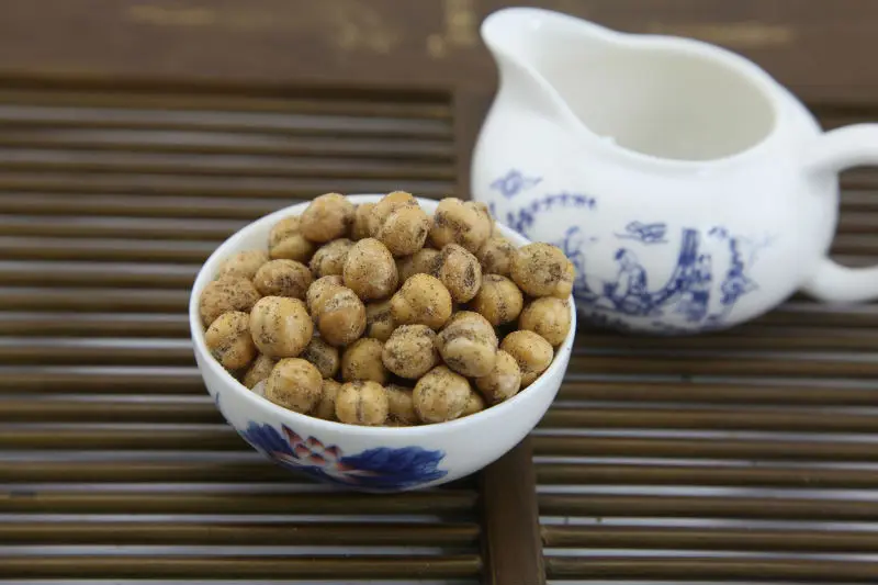 High Quality  Wholesale Healthy Snacks Fried Black Pepper Chickpeas