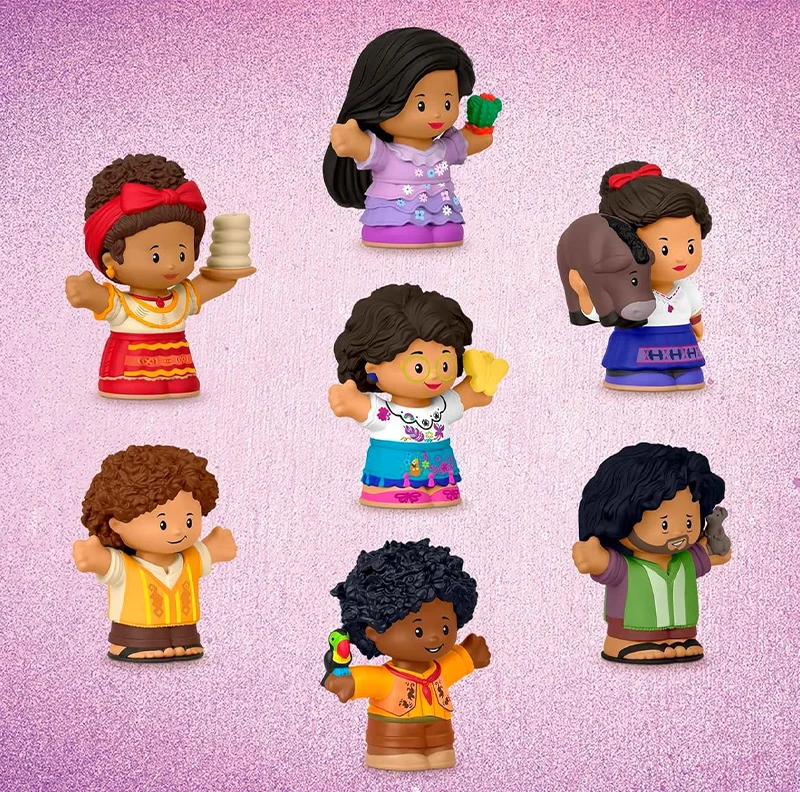 OEM Cartoon  Little People Toddler Toys Vinyl Encanto Figure Pack with 7 Characters for Pretend Play