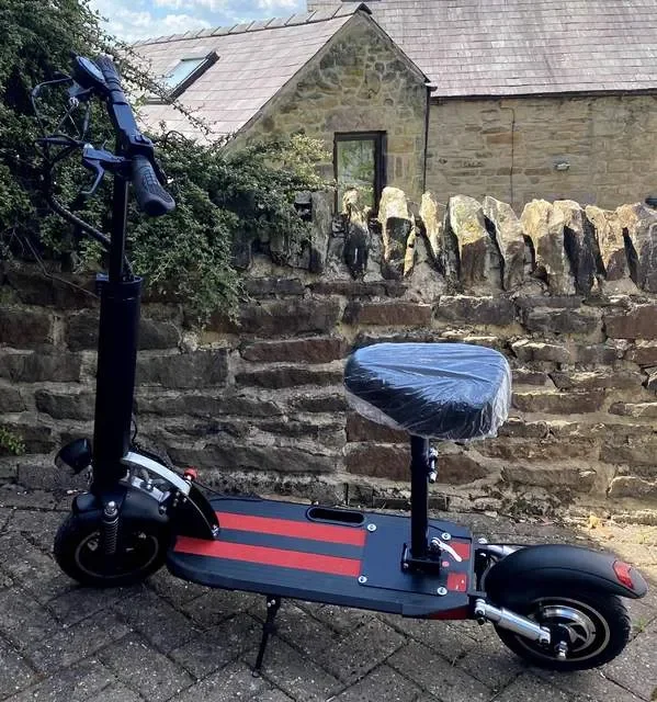 Upgraded 800w 48V 15Ah Germany Off Road Electric Scooter for Adults Sports E-Scooter Foot Scooters Scooty