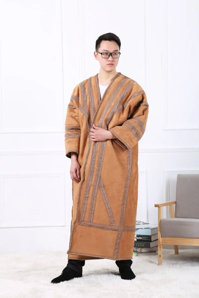 2021 Арабская мужская Одежда Мусульманский толстый плюшевый халат мусульманский весенний и осенний Халат