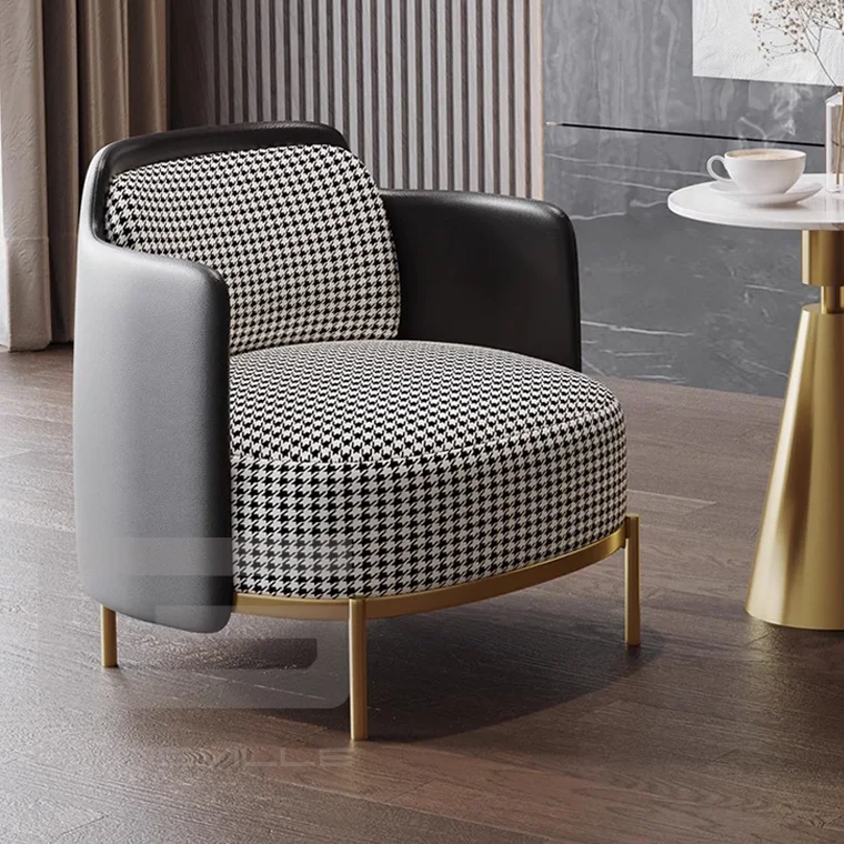 Modern Bauhaus Designer Leather Leisure Chair Comfort Single Seater Vintage Relaxing Chair