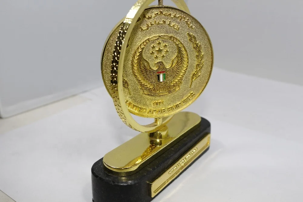 High quality Uae souvenirs custom design crystal Metal Trophy cup and medal