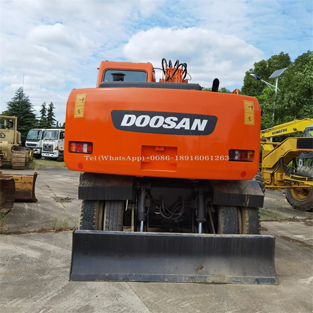 Exclusive Grade Used Doosan 150W-7 Wheel Excavator Second Hand Engineering & Construction Machinery With Powerful Engine