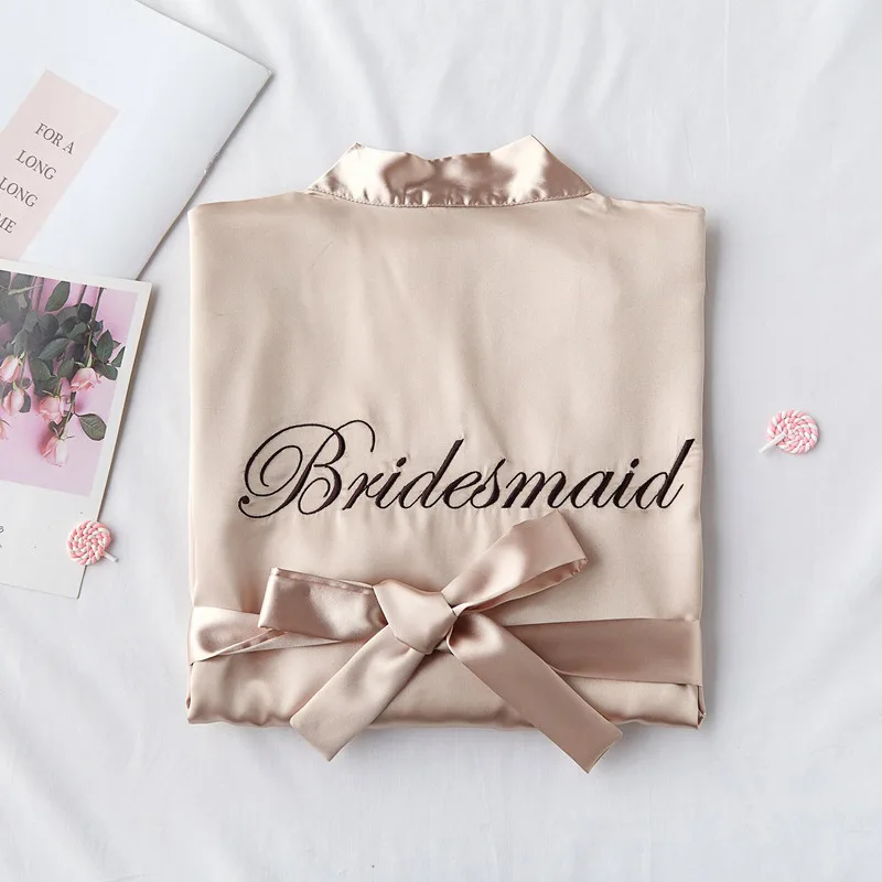 Custom Wholesale Silk Personalized Embroidery Robes Satin Women Wedding Bridesmaid Satin Bridal Robe