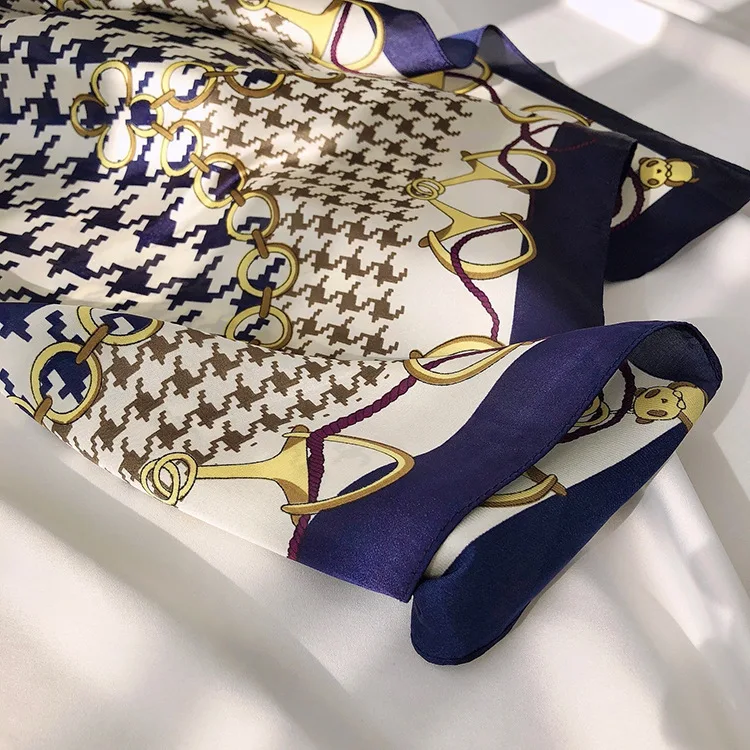 New 2021 Korean Daqian Spring and Summer Bird Pattern Fresh Printed Silk Scarf