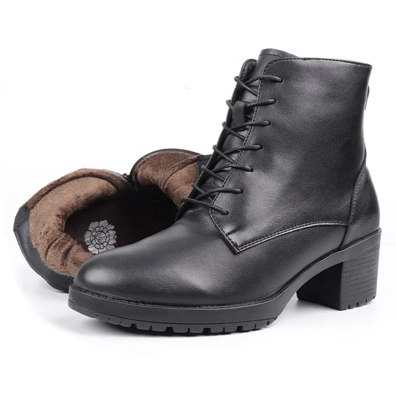 Leather Football Men Winter Snow Designer Boots Women Famous Brands Work Thigh High Martin Other Luxury Boots For Women