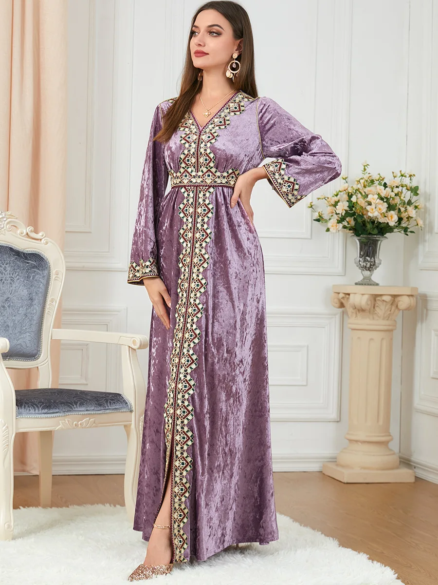 Luxury Style Loose Fitting Long Sleeved Golden Velvet Dress Elegant Prom Women Dresses Muslim