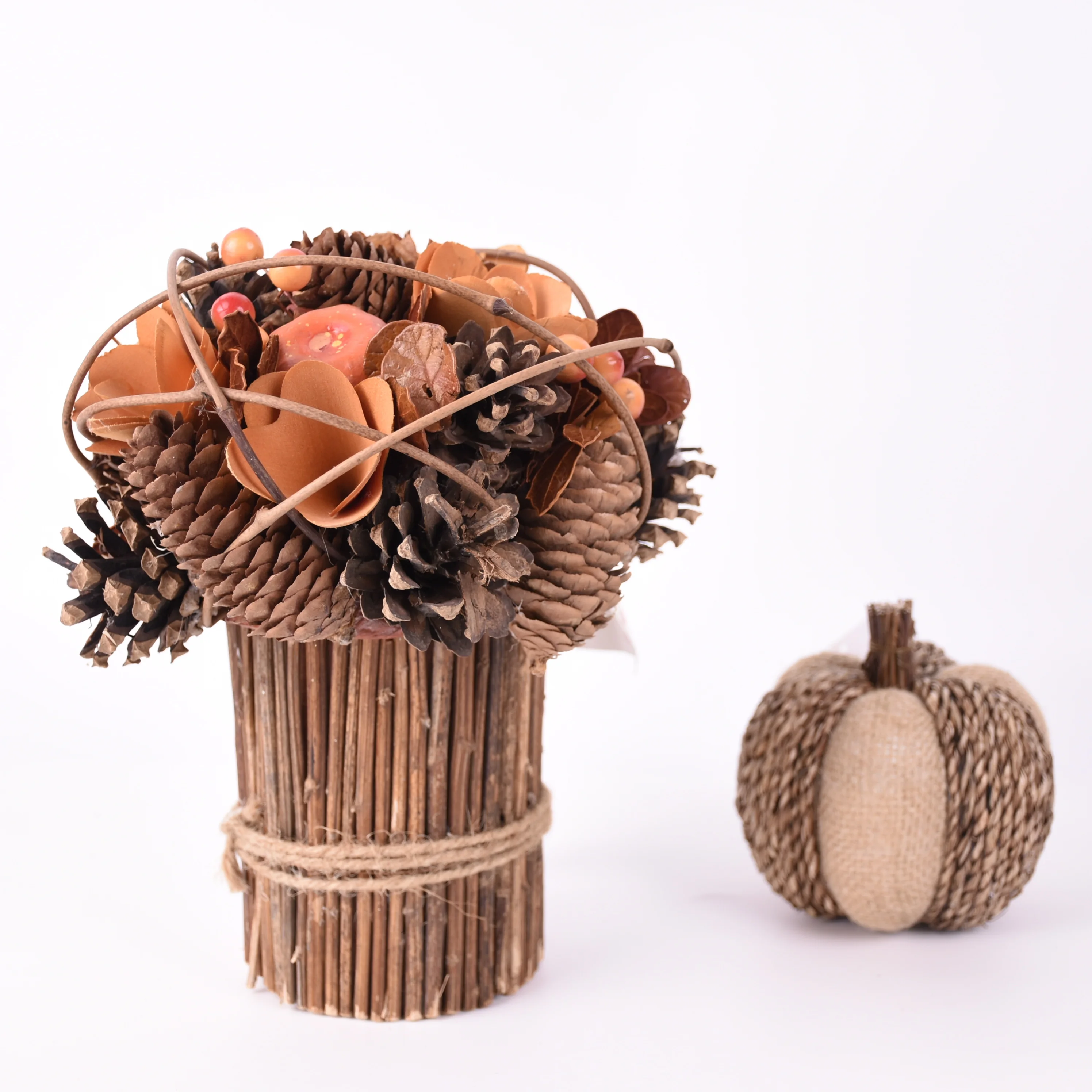 BSCI Manufacturer Customized Natural Handmade Home Christmas Bouquet Christmas Tabletop Decoration