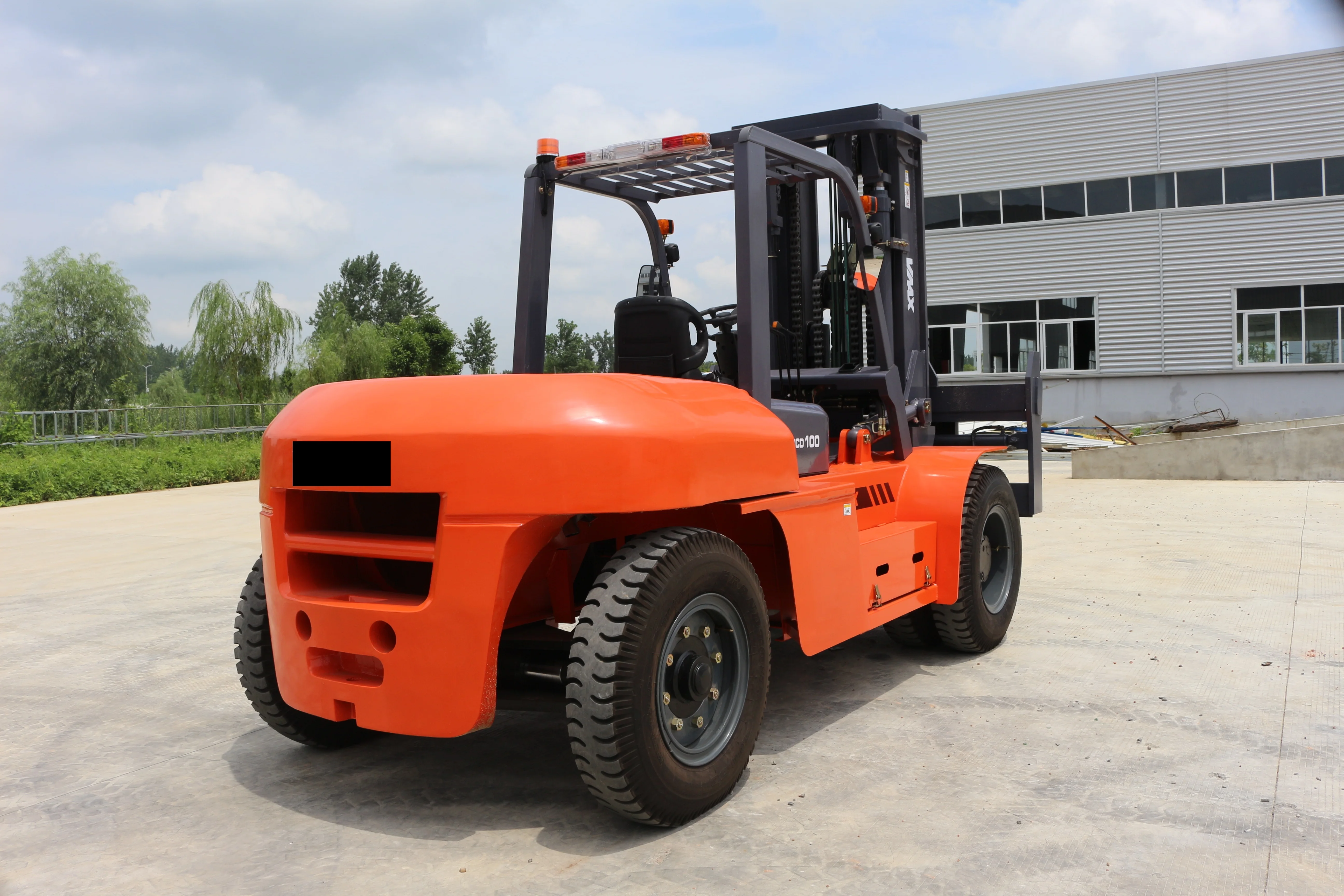 10 ton diesel forklifts container tire  with 2-stage 3 m lifting height and Chinese engine or Japanese engine