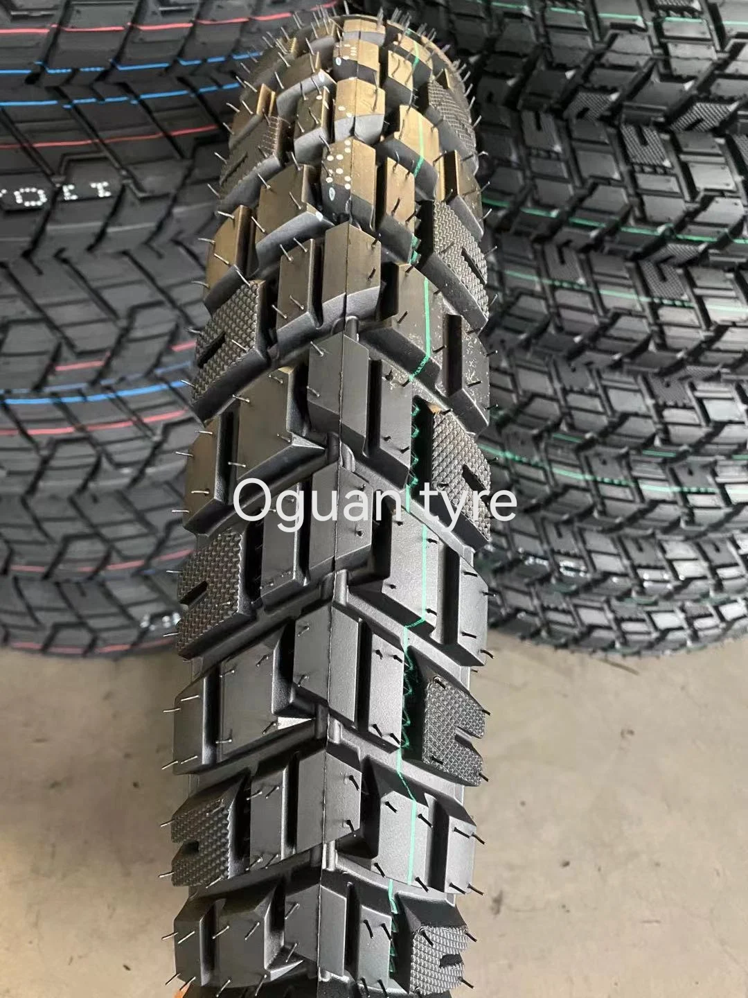 GOOD quality with cheap price Motorcycle Tubeless tyre 110/90-16 120/80-18 130/60-13 120/70-12