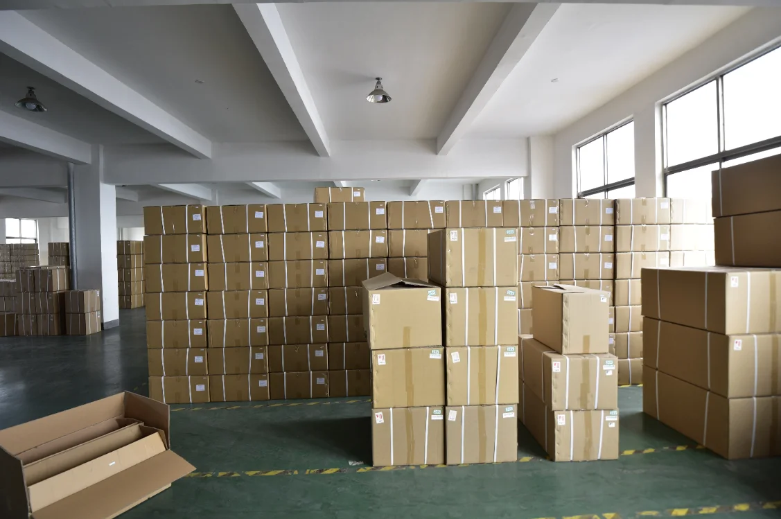  Новые запасные части прицепа LED 24V 12V водонепроницаемый Боковой габаритный фонарь Поворотная сигнальная лампа для DG2018-1 дунган фабрика OEM грузовик светодиодные