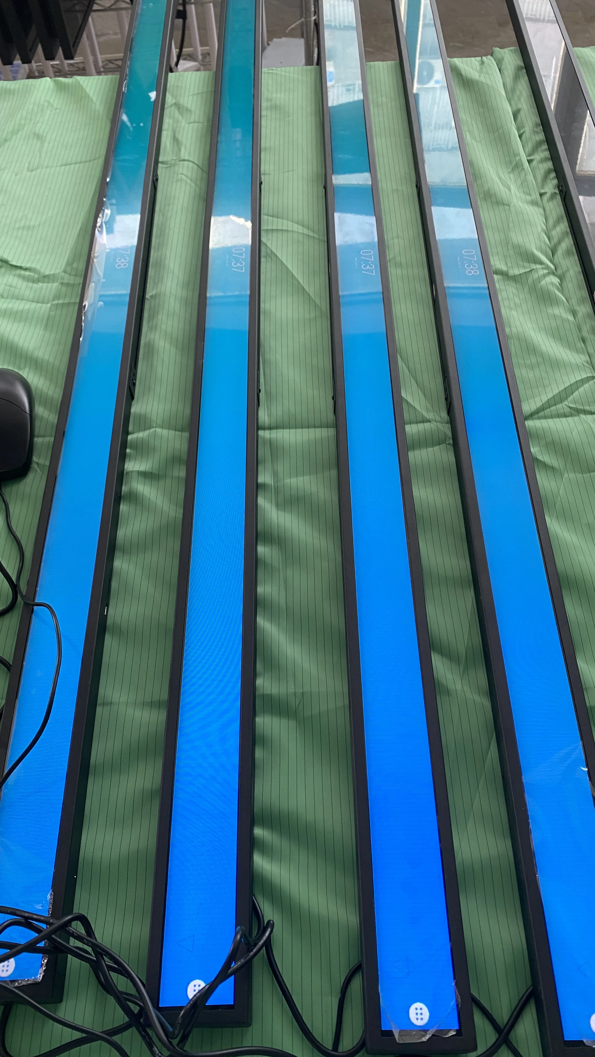 120CM 47 inch supermarket super wide shelf edge stretch strip LCD display advertising display