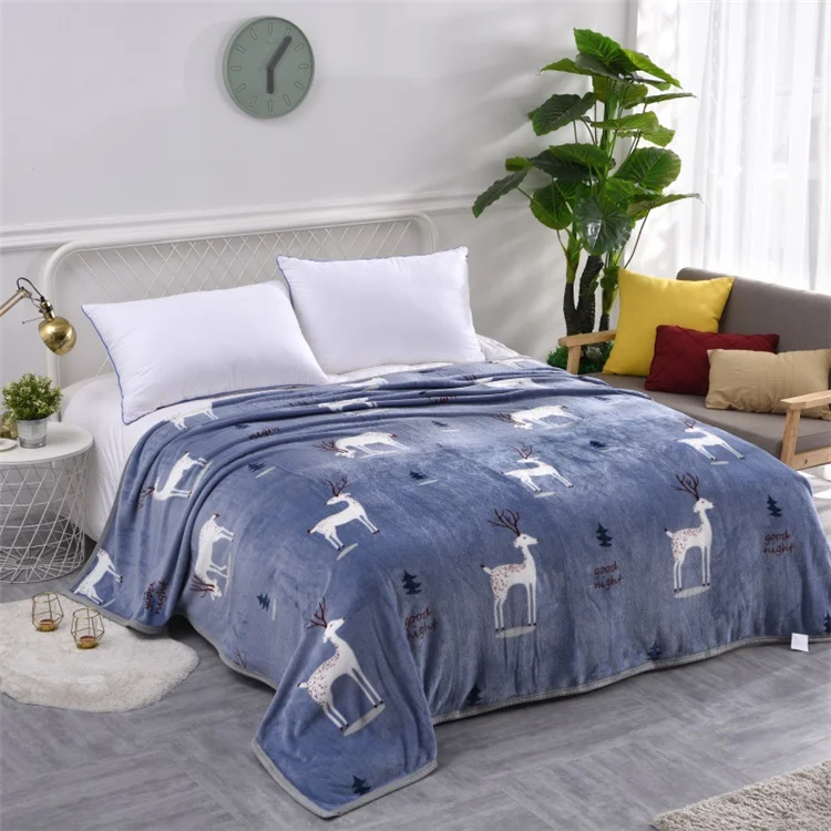 Wholesale Large Size Printed Deer 100% Polyester Blanket For Winter