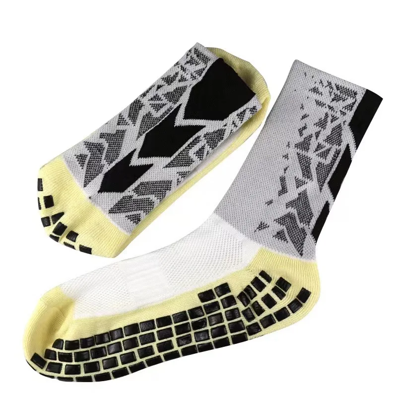 Custom Design Knee High Nylon Compression Football Sports Socks for Men Non Slip Leggings Guards Manufacturer