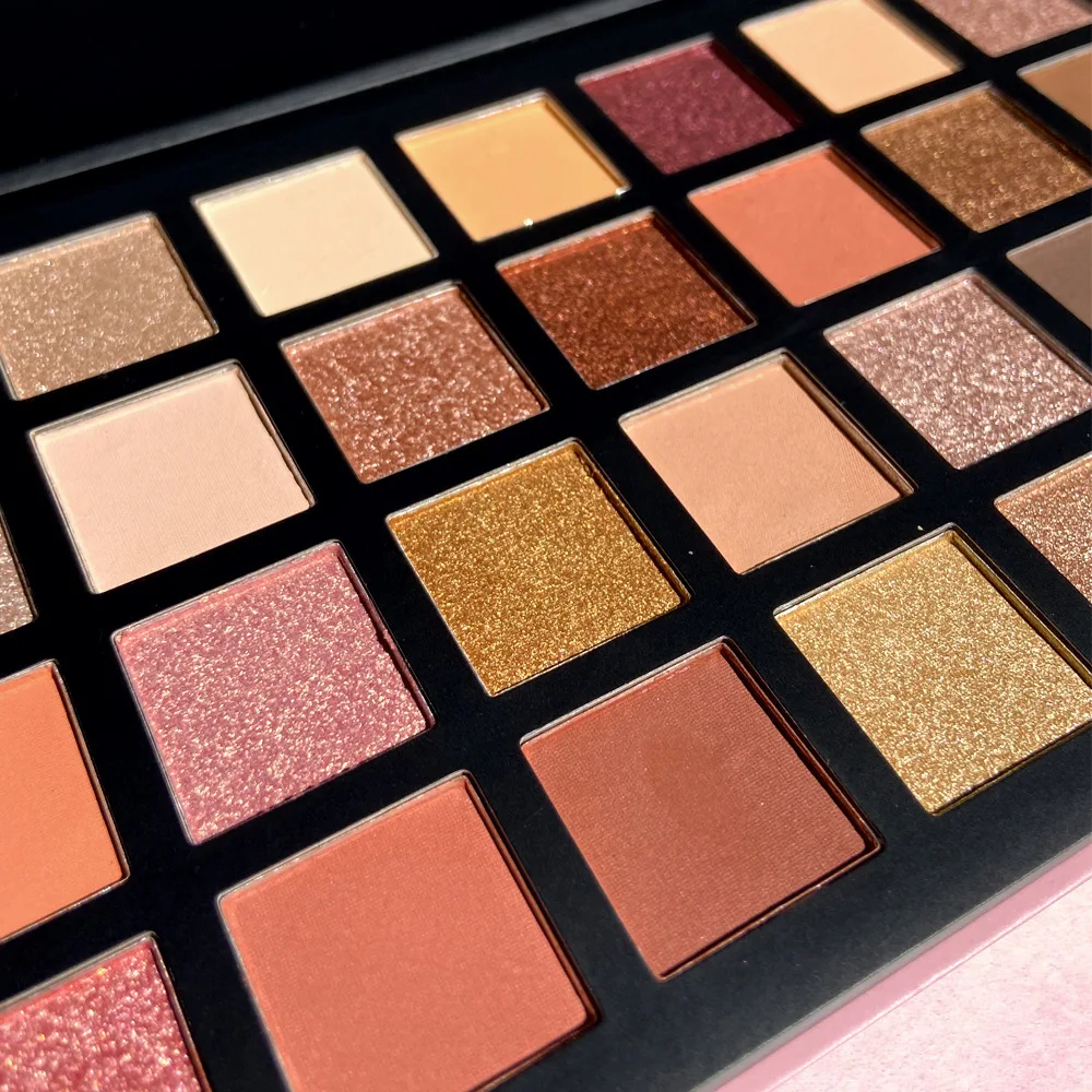 Супер пигментный матовый мерцающий долговечный Сделайте свою собственную палитру теней для век частная торговая