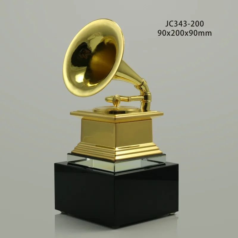High end gramophone trophy metal award for music