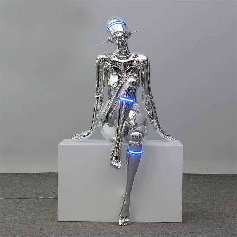 2023 New Design Women Mannequin Decor Shop Ornaments Polished Metallic Surface Sexy Robot Punk Goddess Sculpture Floor Lamp