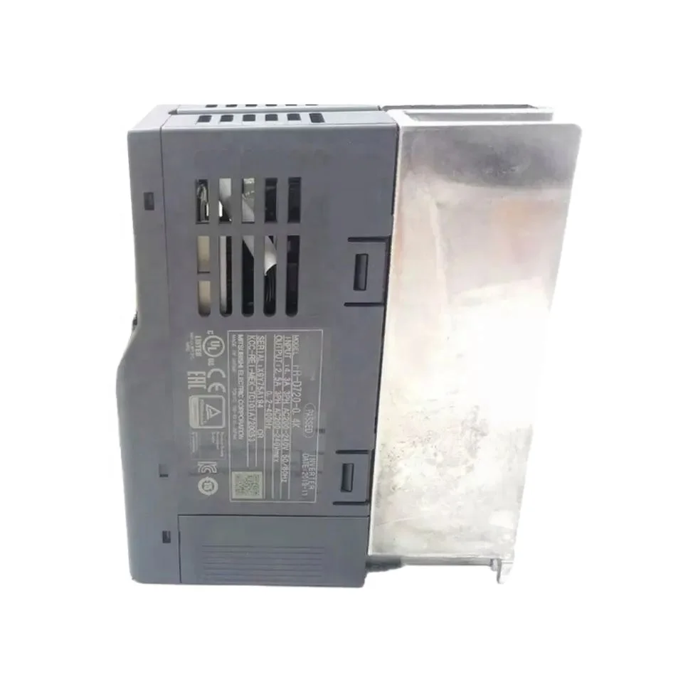 Original Delta CP2000 3PH 220V VFD 0.75/1.5/2.2/3.7/4/5.5/7.5/11/15/18.5/22/30/37/45/55/75/90/110/132/160/185/220/280kW Inverter