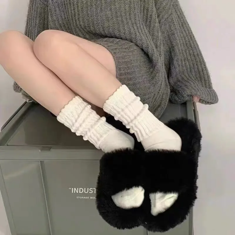 Женские однотонные спортивные носки