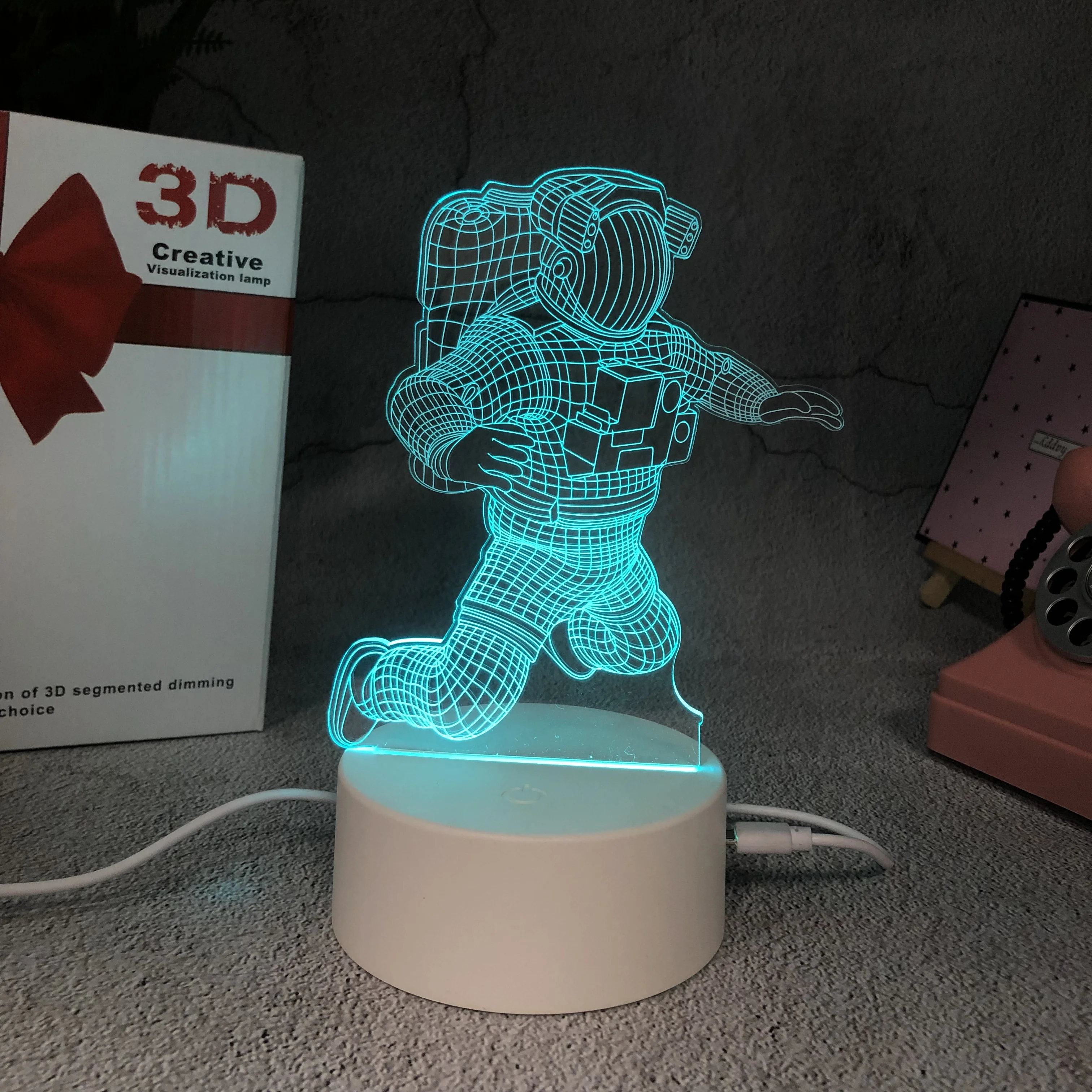 Table lamp bedside lamp usb bedroom creative personality decoration ornaments 3D moon astronaut astronaut night light