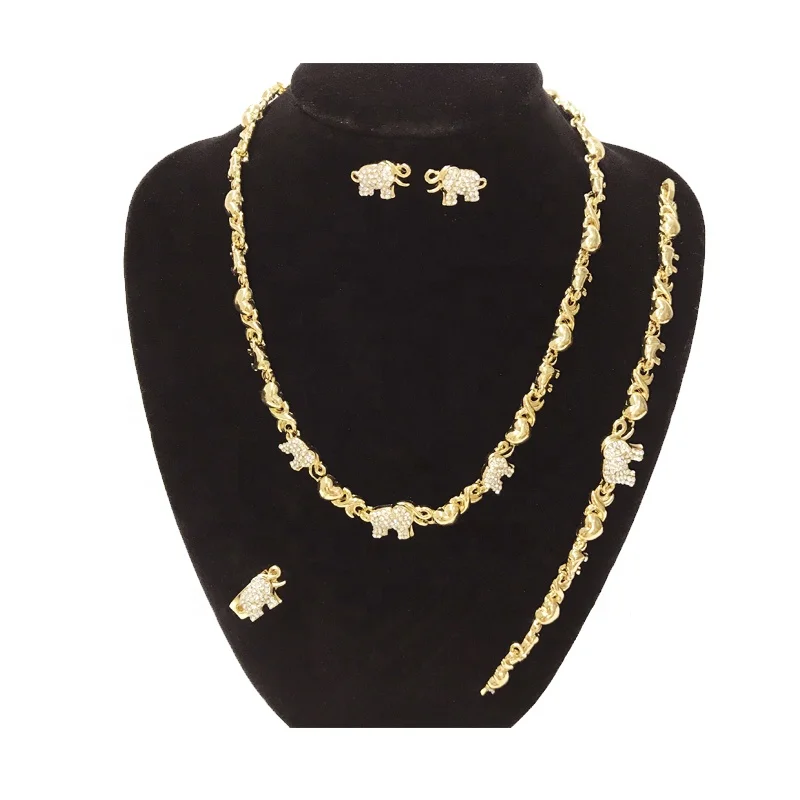 Vintage Jewelry Classical Gold Plated Elephant Shaped With Rhinestone Stones XOXO Women Necklace Jewelry Sets