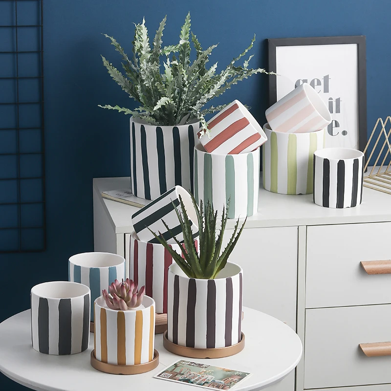 Wholesale home decoration cylinder shape hand drawing european flowerpot custom ceramic plants succulent pot with saucer