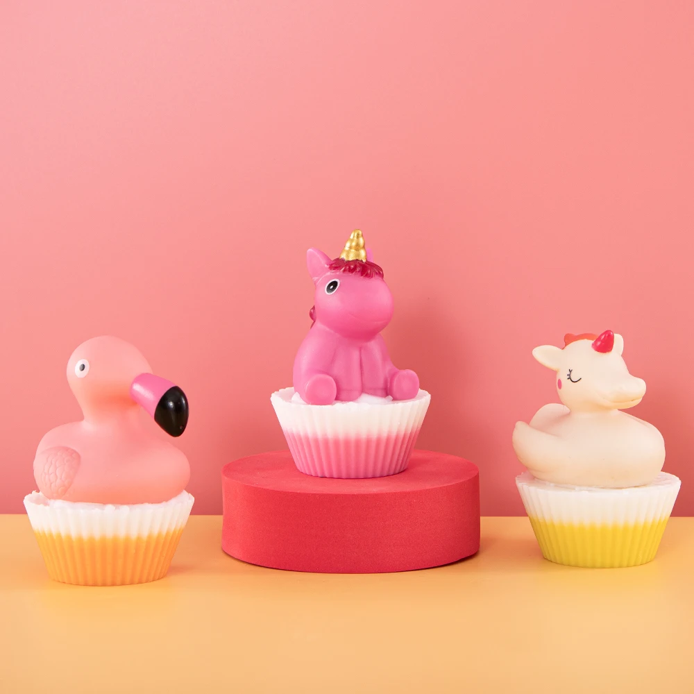 Safe Care Organic & Gentle Lavender Oil Body Wash Magical Unicorn Rubber Ducky Baby Soap with Kid Toys