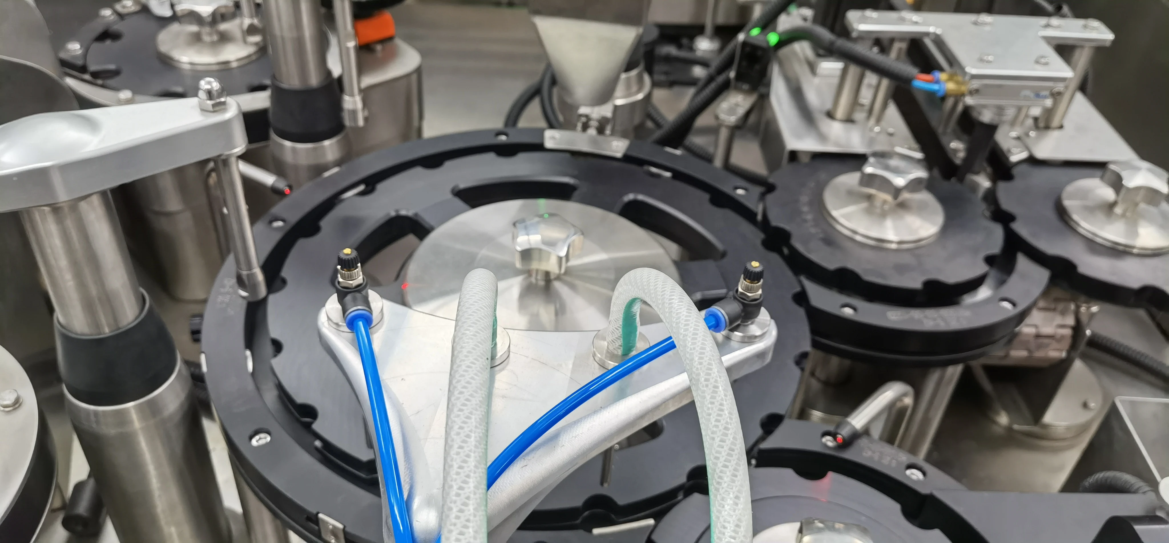 Eye drop filling machine 0.03ml automatic eyedrops tube filling machine eye drop bottle filling and capping machine