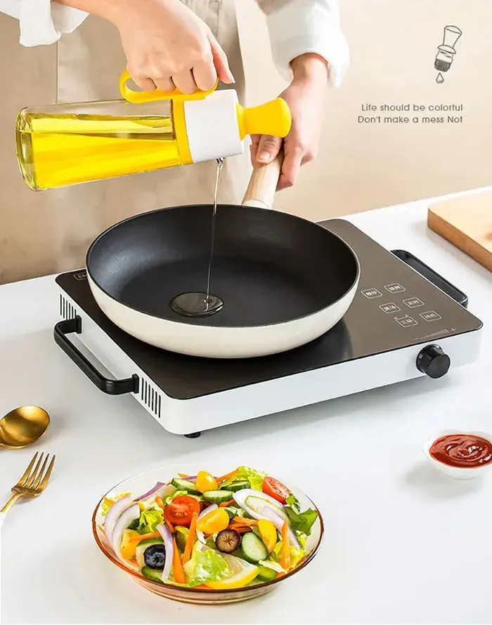 550ML Multifunction Olive Oil Sprayer Kitchen Cooking Baking BBQ 2 in Oil Dispenser Glass Oil Bottle With Silicone Brush