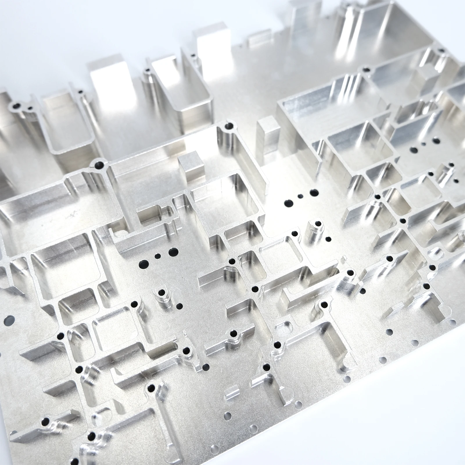 [CUSTOM] CNC Machining 5g Gnb Basetransreceiver Cavity Processing CNC Metal Fabrication Services