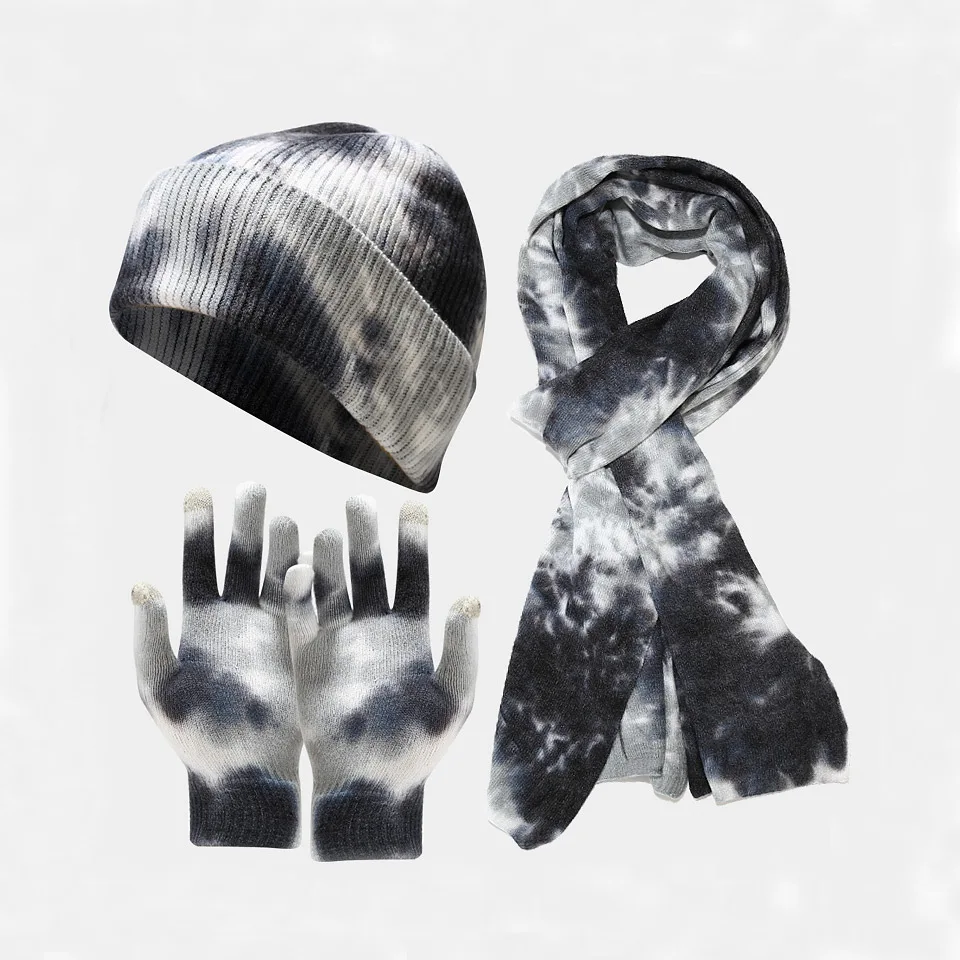 Amazon 2022 new adults  winter  Knitted Cotton Yarn beanie hat and Scarf Set Tie Dye Skull Cap Knitted Yarn scarf mittens set