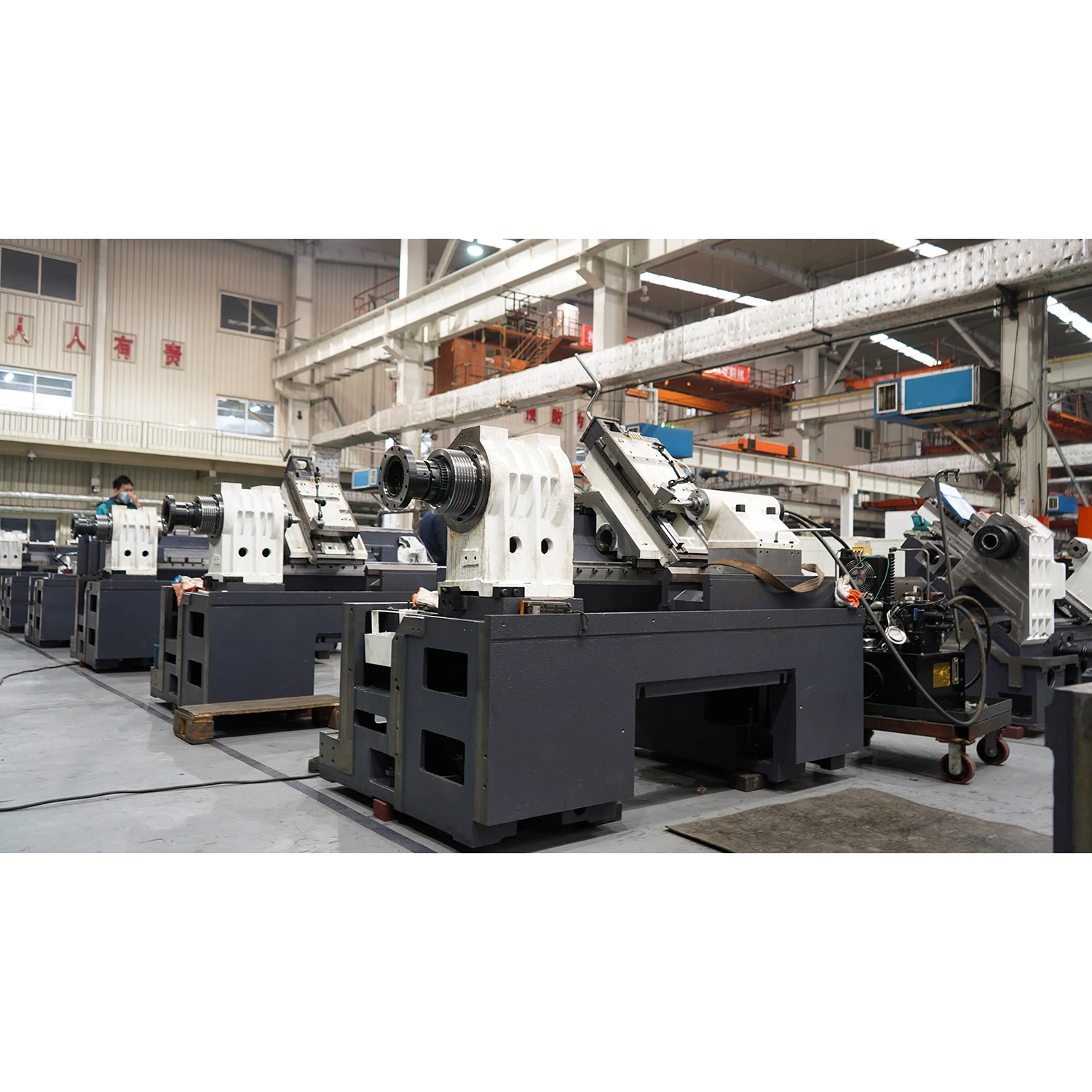 DMTG DT30H Tornos CNC Precios токарный центр с ЧПУ станок автоматический китайский