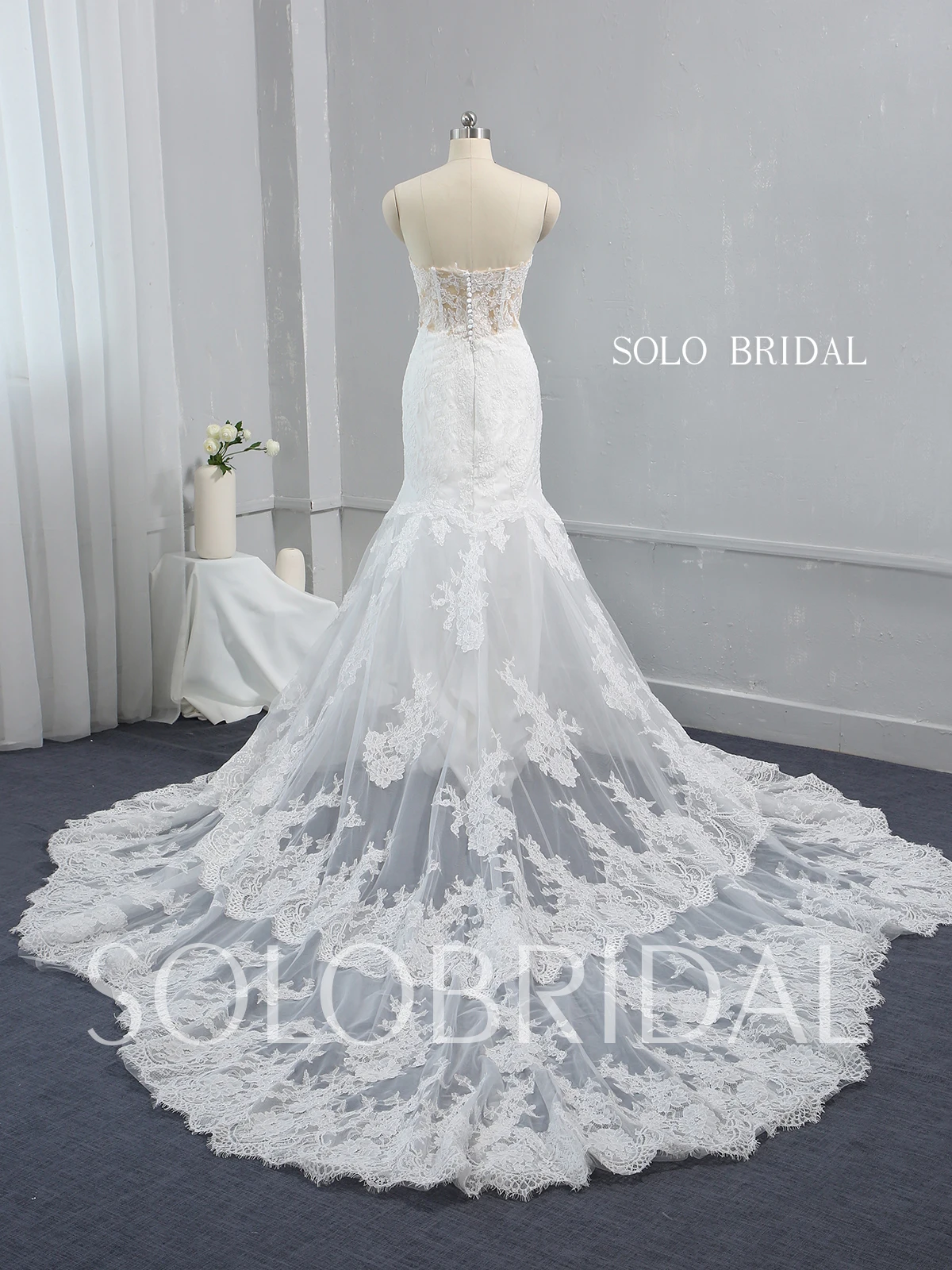 Seen through skin color bodice cathedral double layer lace royal long train ivory mermaid wedding gowns