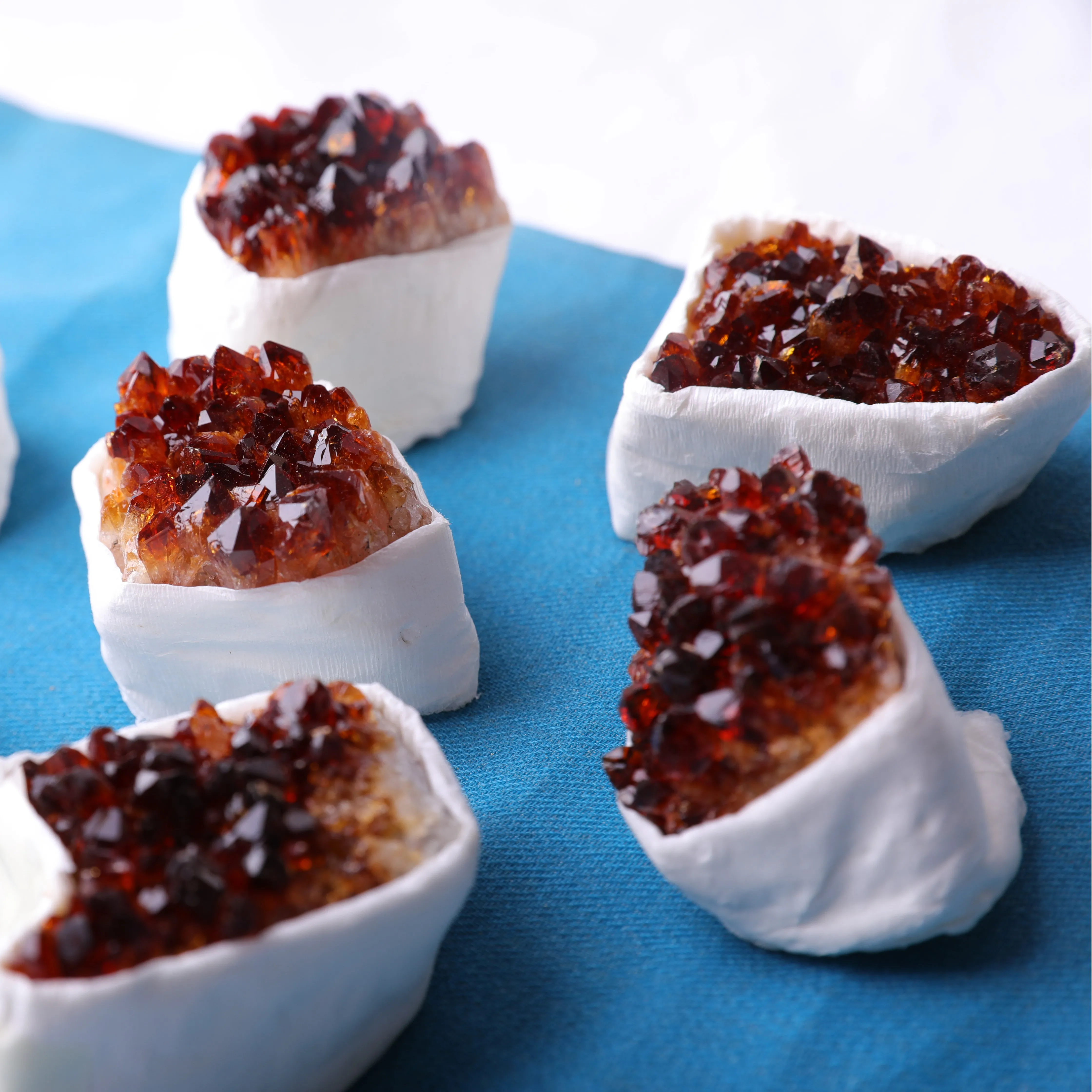 Exquisite Citrine crystal cluster ornaments crystal decoration Citrine  crafts furniture rough stones decoration