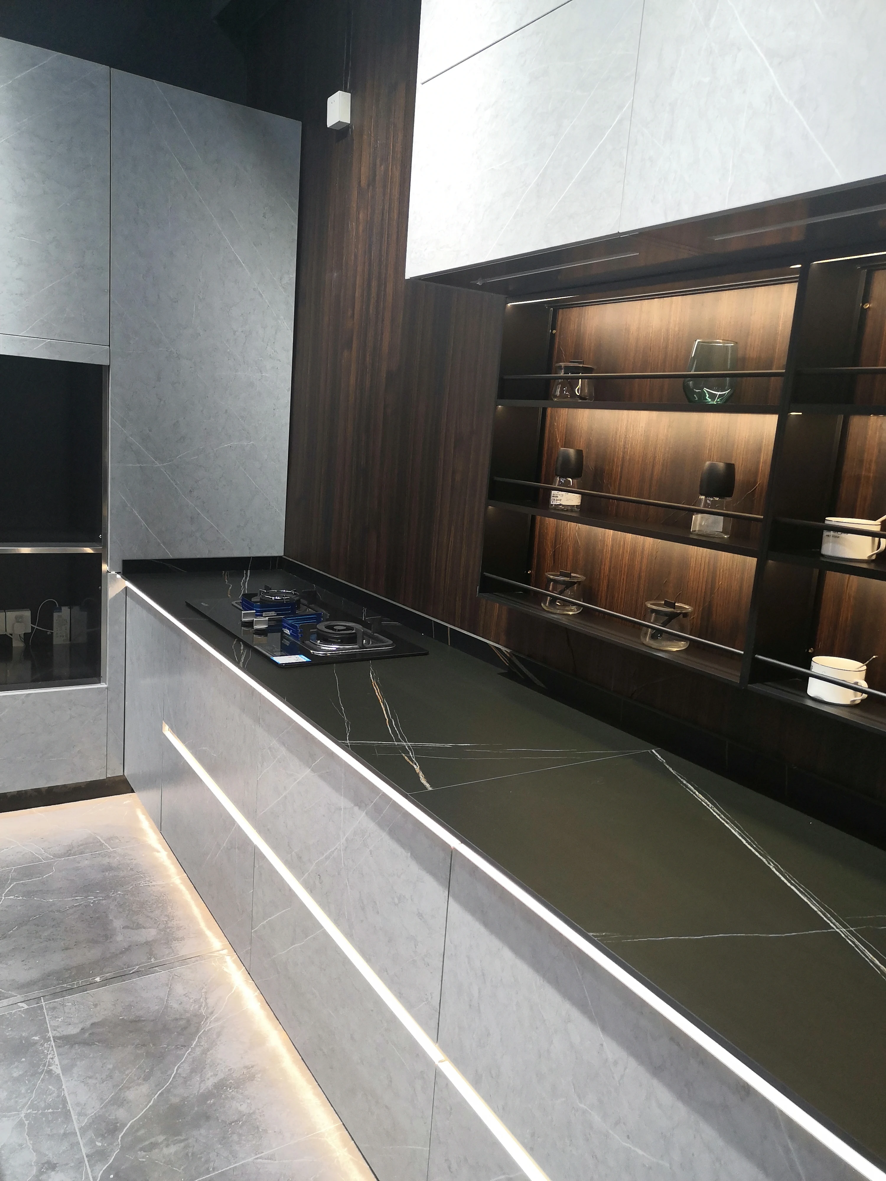 Complete Sets Home Kitchen Furniture Cabinet Classic Stainless Steel Kitchen Cabinet Supplier