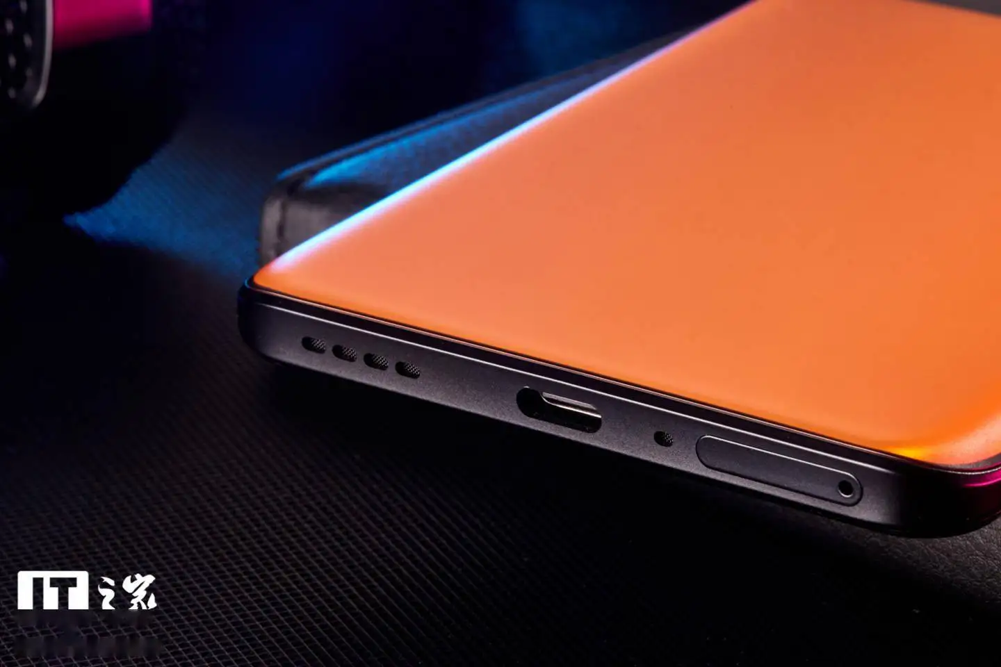 GT Neo 3 Naruto (12).jpg