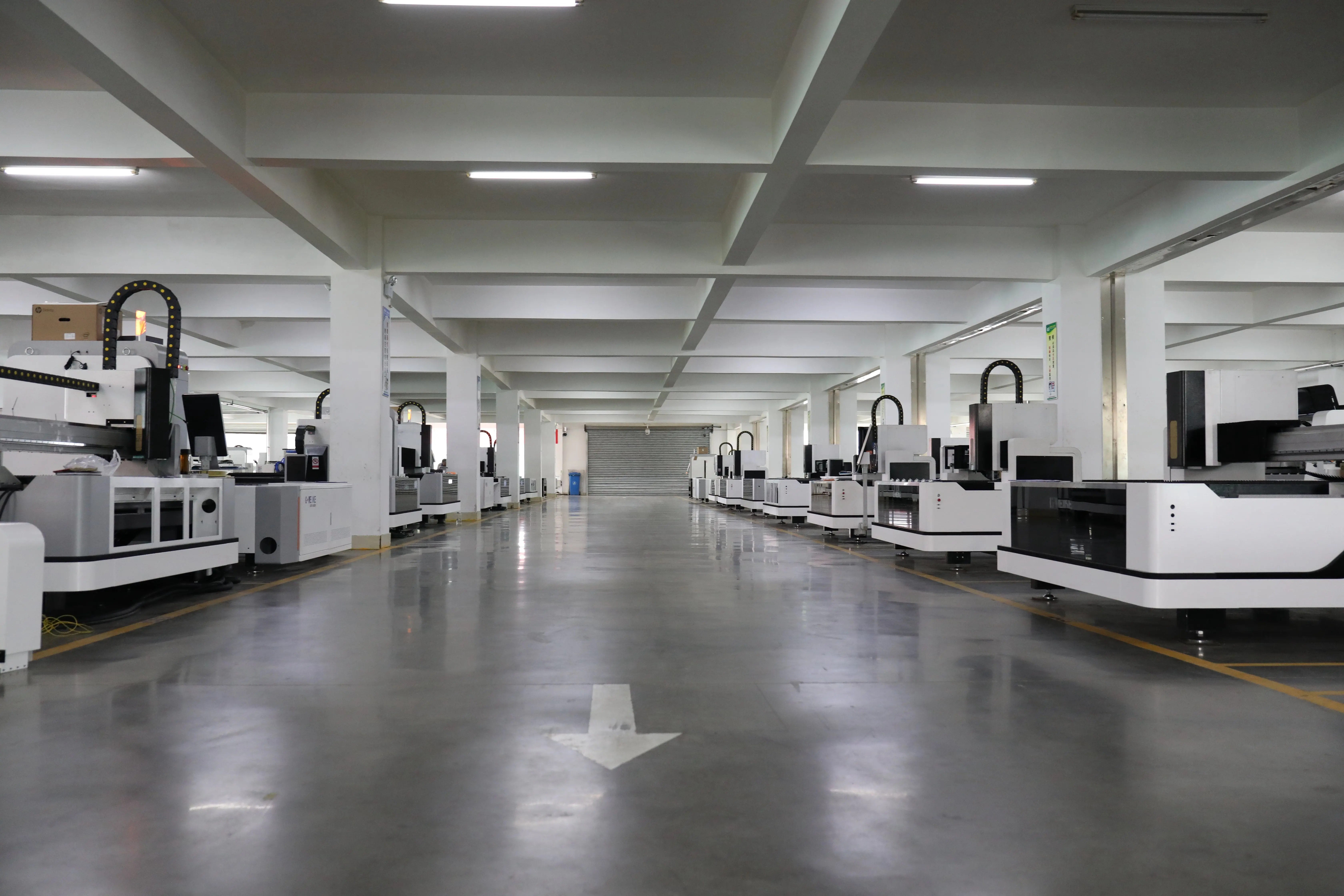 5% discount GWEIKE 280W 300W LC1325M wood 20mm acrylic plywood steel laser cutter co2 laser cutting machine