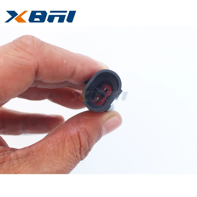 Exhaust temperature sensor for Sinotruk HOWO T7H SITRAK C7H MAN engine exhaust temperature sensor 70mm (DPFUP) WG1034121042