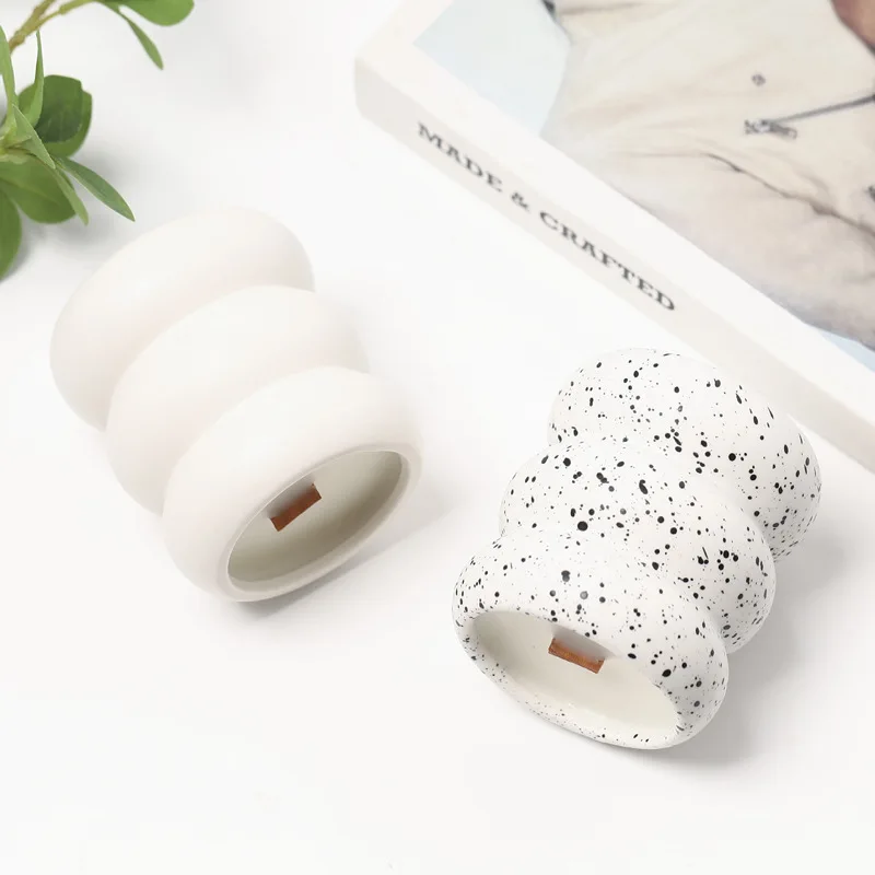 250ml 8oz Wholesale Custom Empty Nordic Modern Matte White Marble Donut Circle Tire Design Ceramic Candle Jar Vessel
