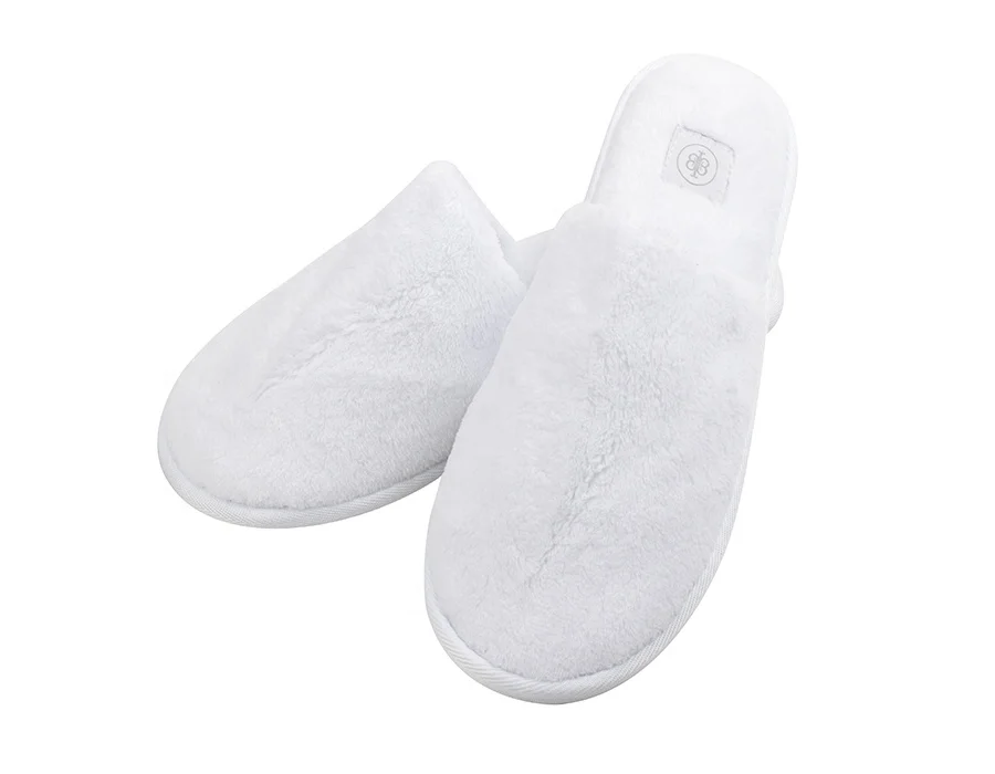 Одноразовые тапочки для отеля с индивидуальным логотипом и закрытым носком