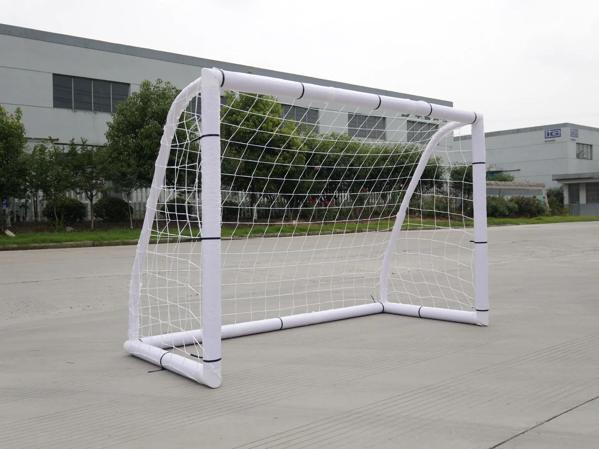 XY-S182C новый стиль 6 * 4ft dia68mm ПВХ Футбол Гол Спорт и развлечения команда