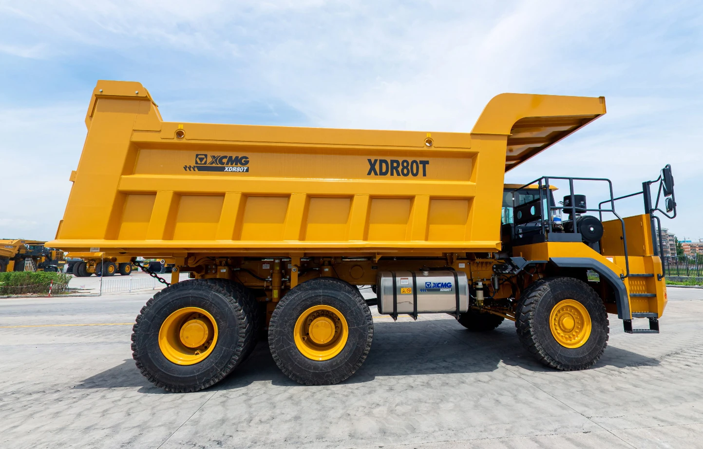 XCMG Official Dump Truck XDR80T Used Hydraulic Mining Truck for Sale