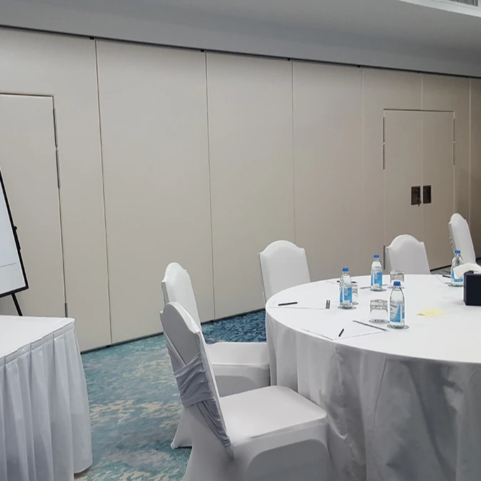 Convention and exhibition center foldable sliding partition mobile andacoustic divider screen collapsible movable wall