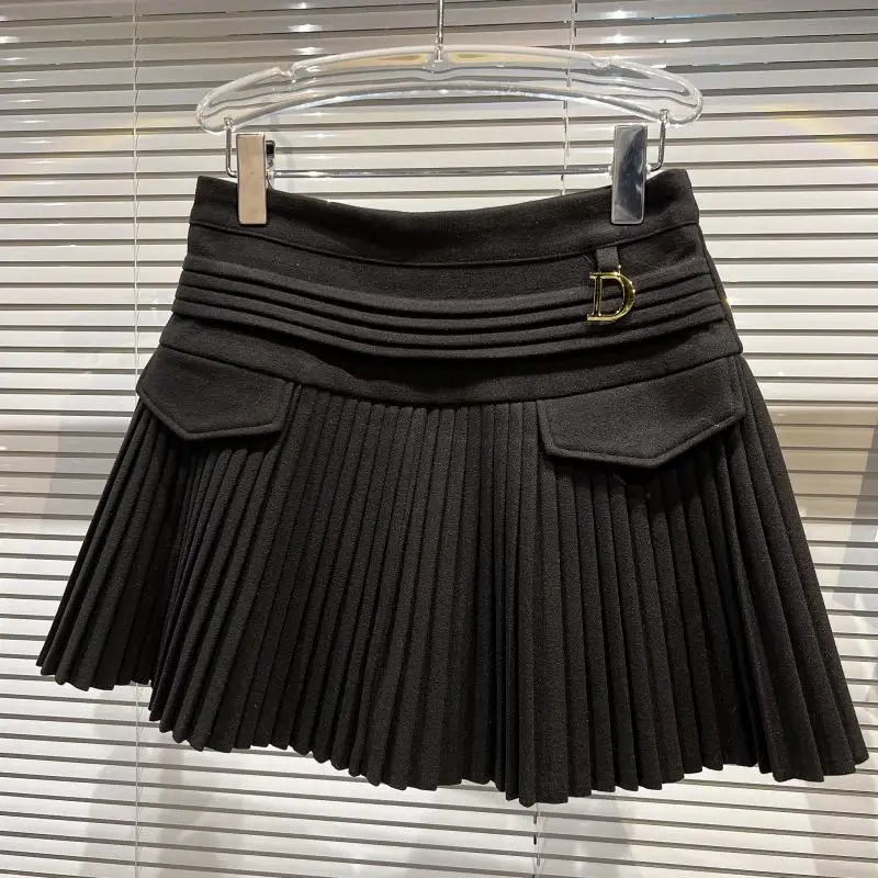 Wholesale 2021 Winter New Design Letter Metal Skirt Office Lady Woolen Pleated Skirt Street Style Sexy Thick Mini Pettiskirt
