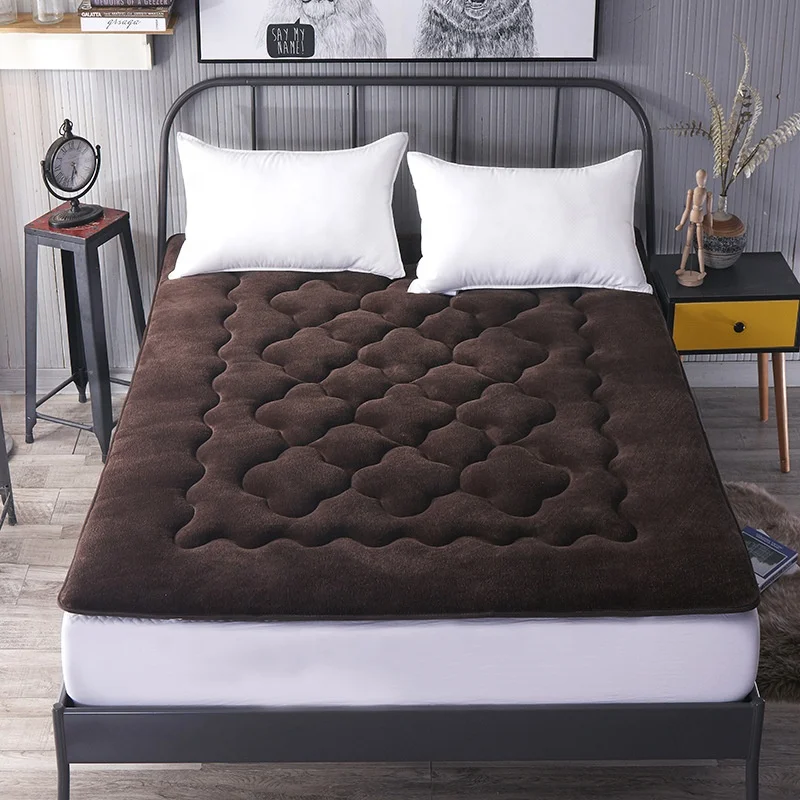 New arrival flannel mattress topper Hypoallergenic thick mattress pad