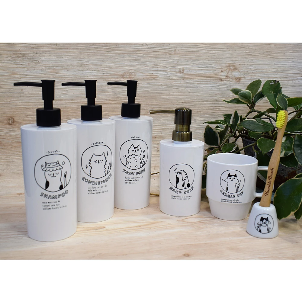 Диспенсер для ванной в японском простом стиле с модным дизайном